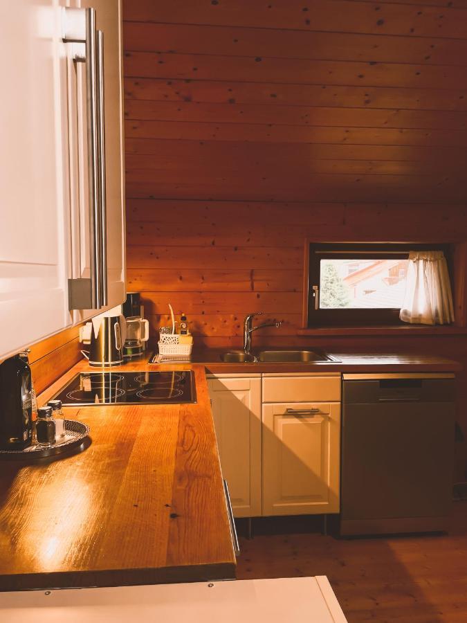 Naturnahes Familienchalet Mit Garten - Wifi - Netflix - Nur 15 Minuten Vom Chiemsee Und 35 Minuten Von Muenchen Entfernt Vogtareuth Exteriér fotografie